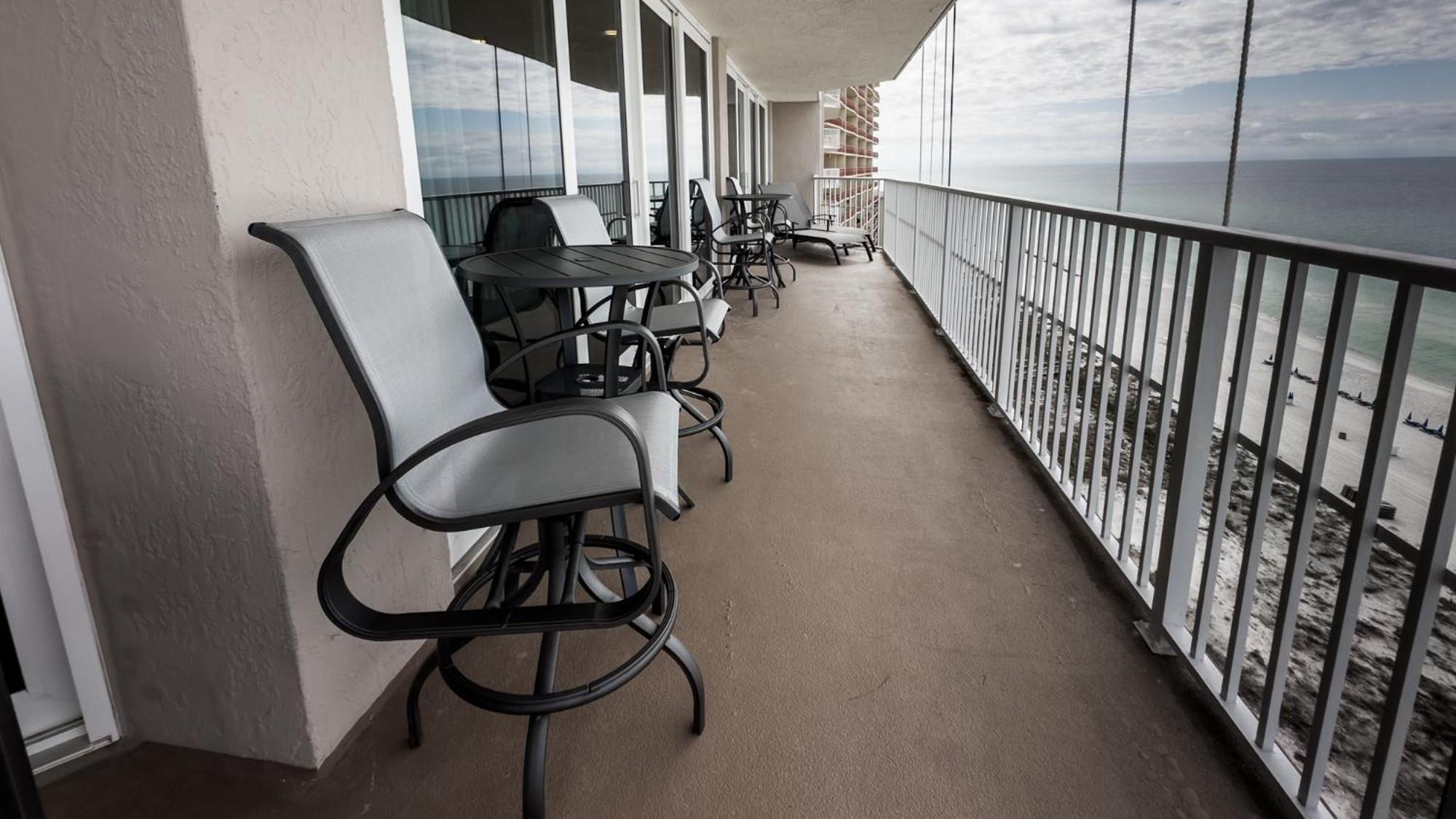 New Rental - 3Br 3Ba Corner Beachfront - 2024 Remodel - 3 Pools, Tiki Hut, Gym, Tennis パナマシティービーチ エクステリア 写真