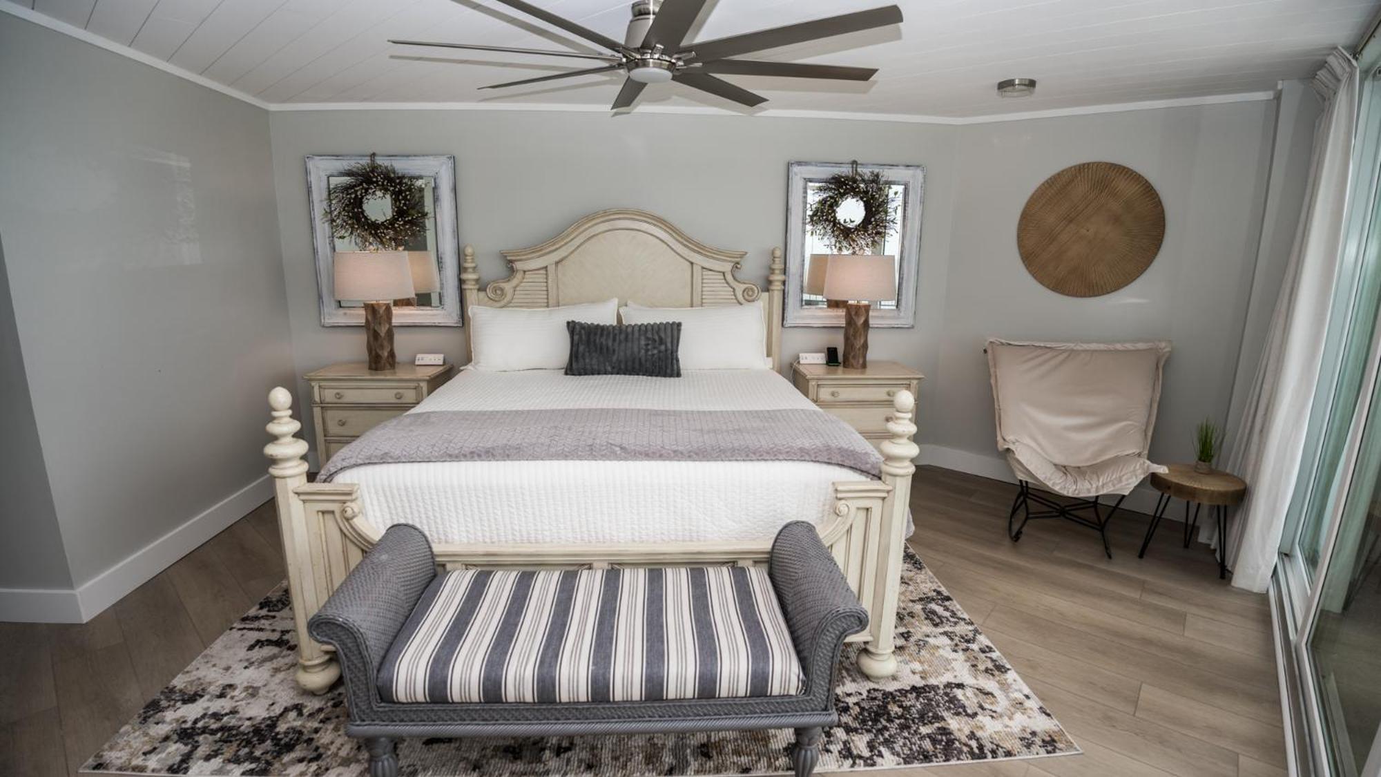 New Rental - 3Br 3Ba Corner Beachfront - 2024 Remodel - 3 Pools, Tiki Hut, Gym, Tennis パナマシティービーチ エクステリア 写真