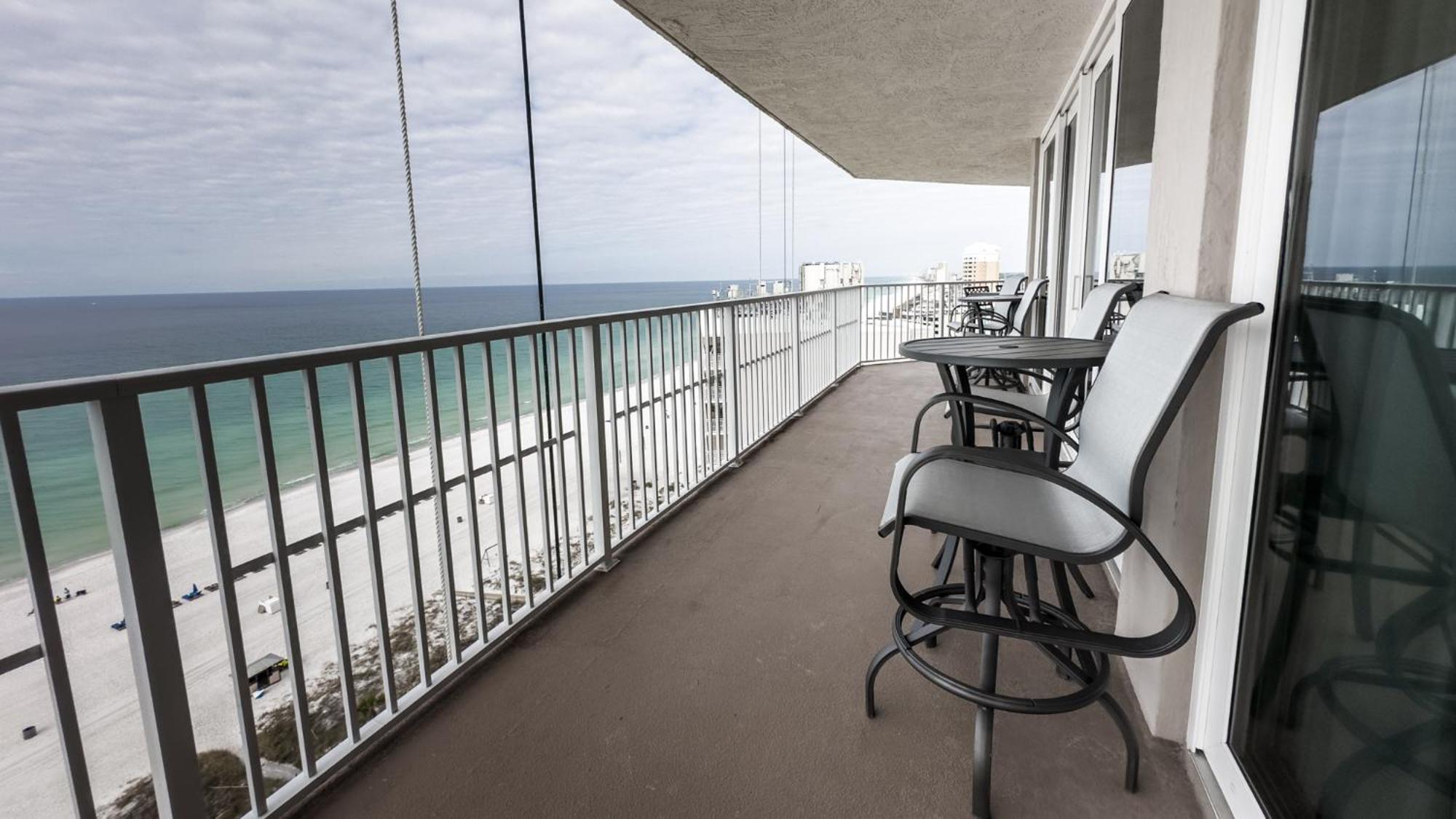 New Rental - 3Br 3Ba Corner Beachfront - 2024 Remodel - 3 Pools, Tiki Hut, Gym, Tennis パナマシティービーチ エクステリア 写真