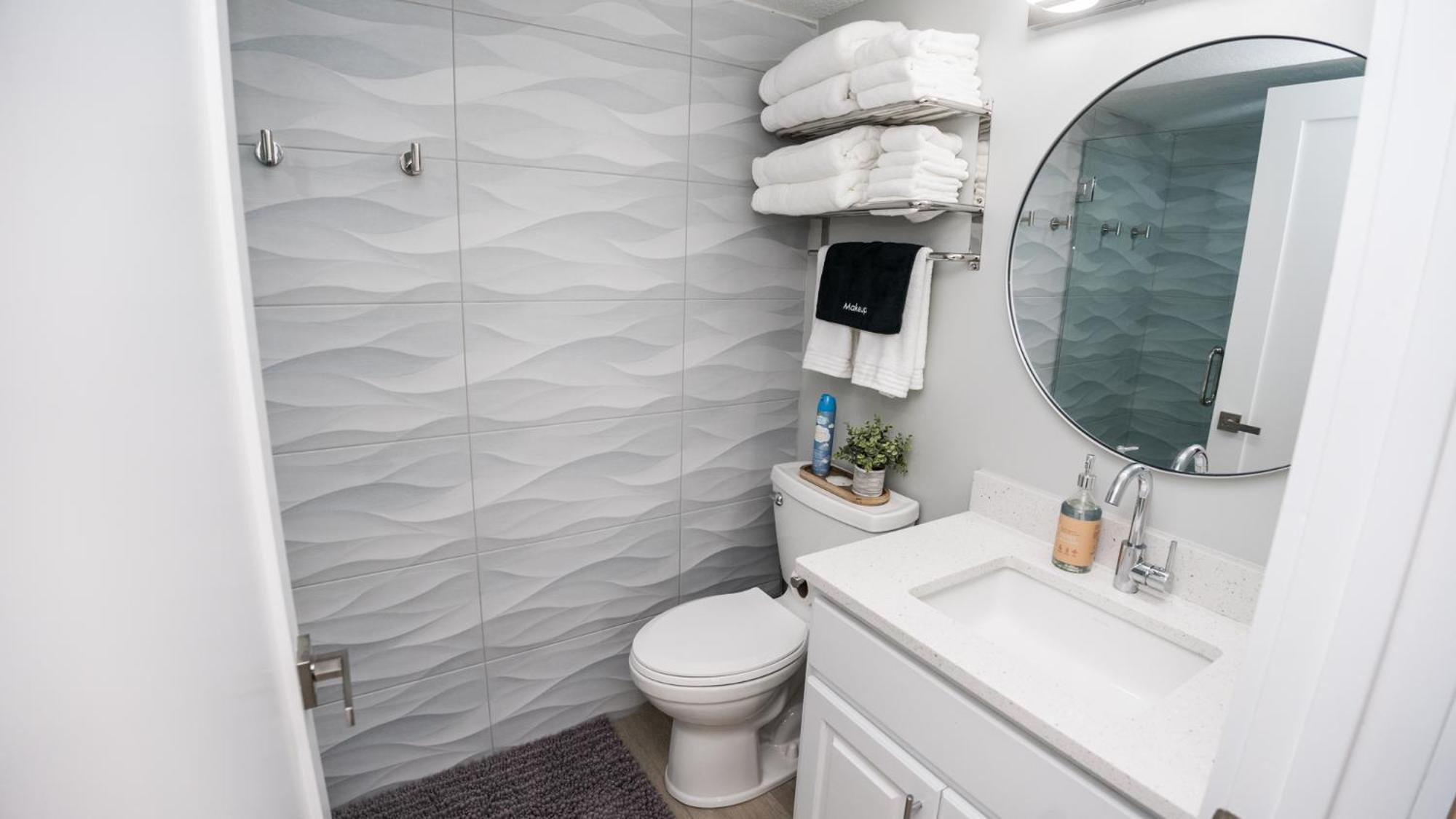 New Rental - 3Br 3Ba Corner Beachfront - 2024 Remodel - 3 Pools, Tiki Hut, Gym, Tennis パナマシティービーチ エクステリア 写真